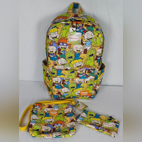 Meet your Posher - Picture 10 of 16